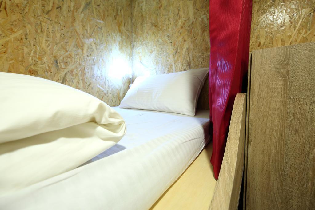 Albergue 角舍背包客棧 -近火車站 Hualien Habitación foto